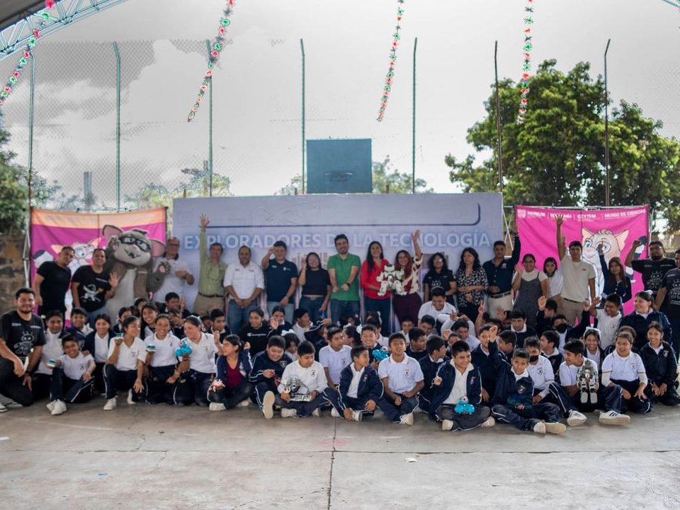 Continúa CCyTEM programa “Exploradores de la Tecnología” para inspirar a jóvenes a descubrir el mundo de la ciencia
