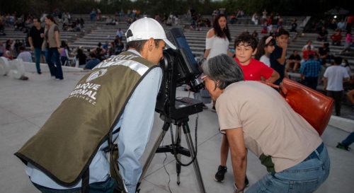 Más de 600 colimenses disfrutaron una noche astronómica en ‘La Campana’, con apoyo de Cecytcol y Subsectur